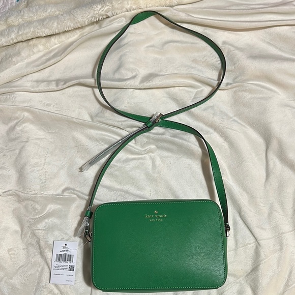 kate spade Handbags - Kate Spade crossbody